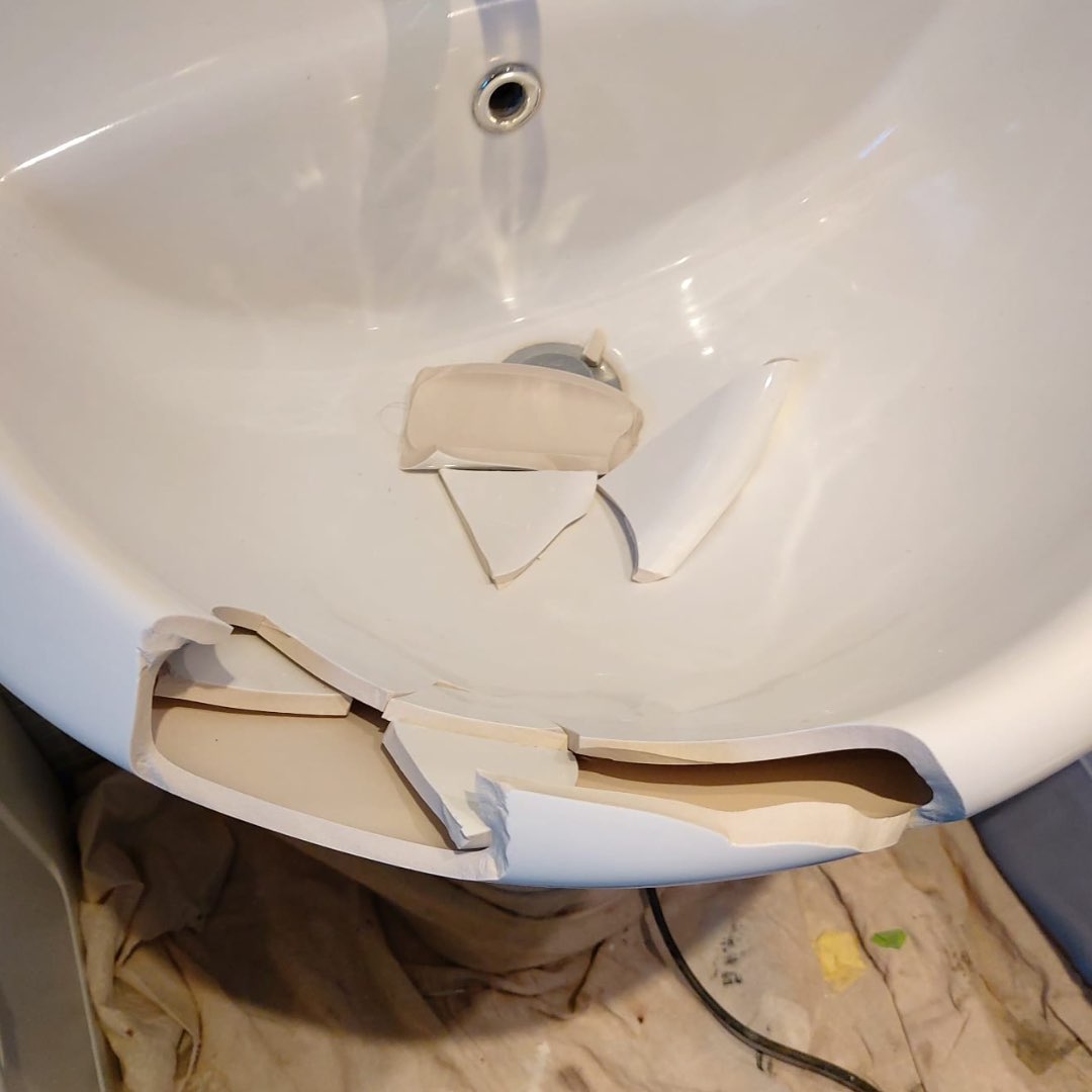 Wash basin clearance repair